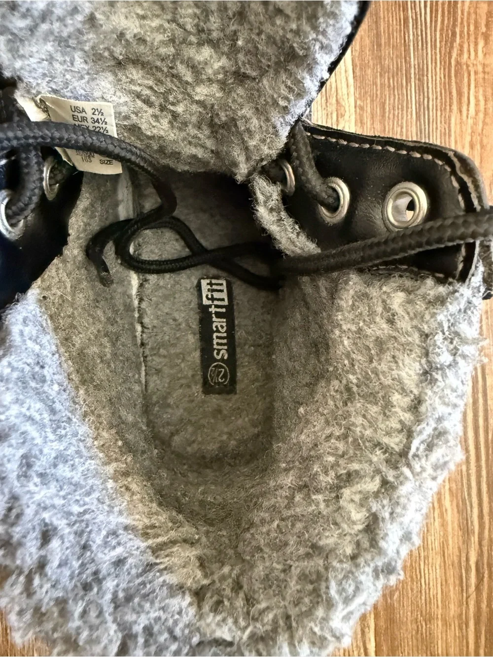 Smartfit Black Boots Size 2.5